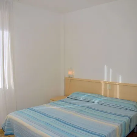 Lovely Seaview Flat - Beahost