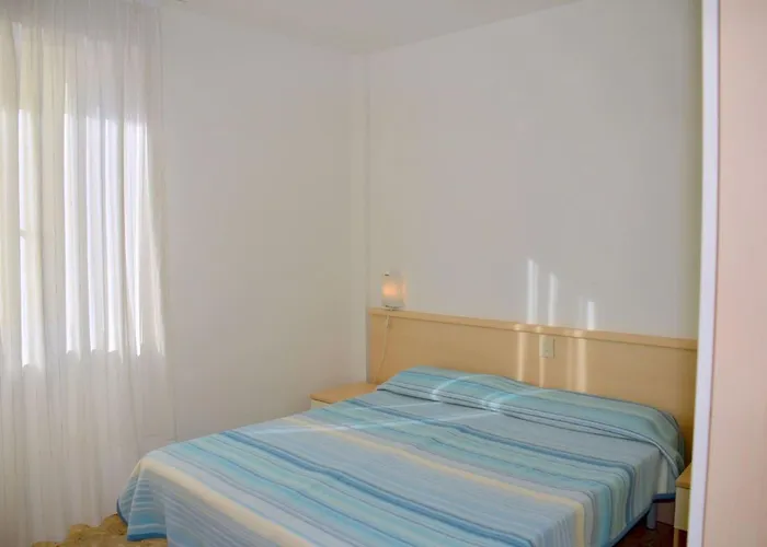 Lovely Seaview Flat-beahost